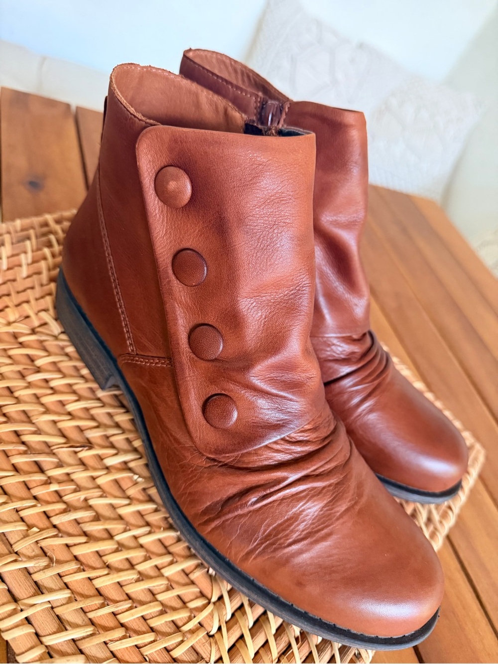 ⭐️ MIZ MOOZ Lowe Button Boot BNWOB size 40 / 9 - Picture 4 of 10